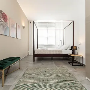 https://torre-cantore-suite.hotelitalianriviera.com